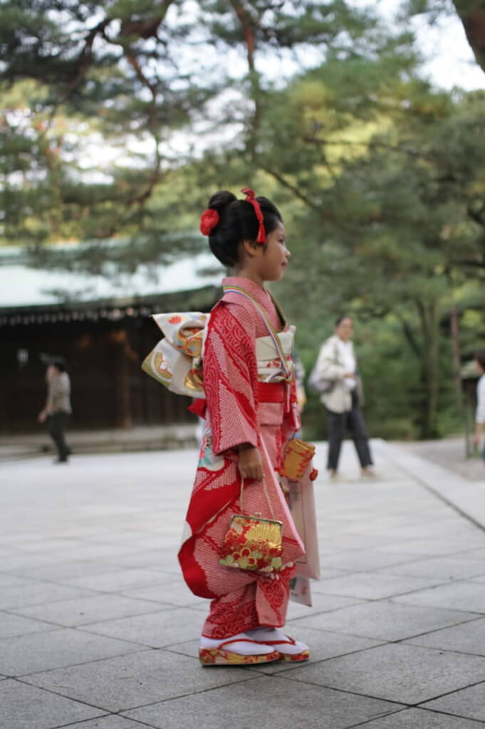 7歳のNeneさん。幼いながらも凜とした表情です