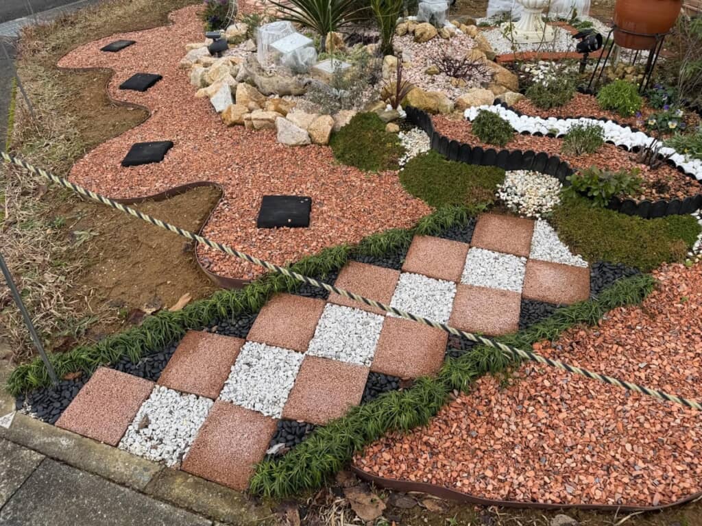 ロープが張られた区域も