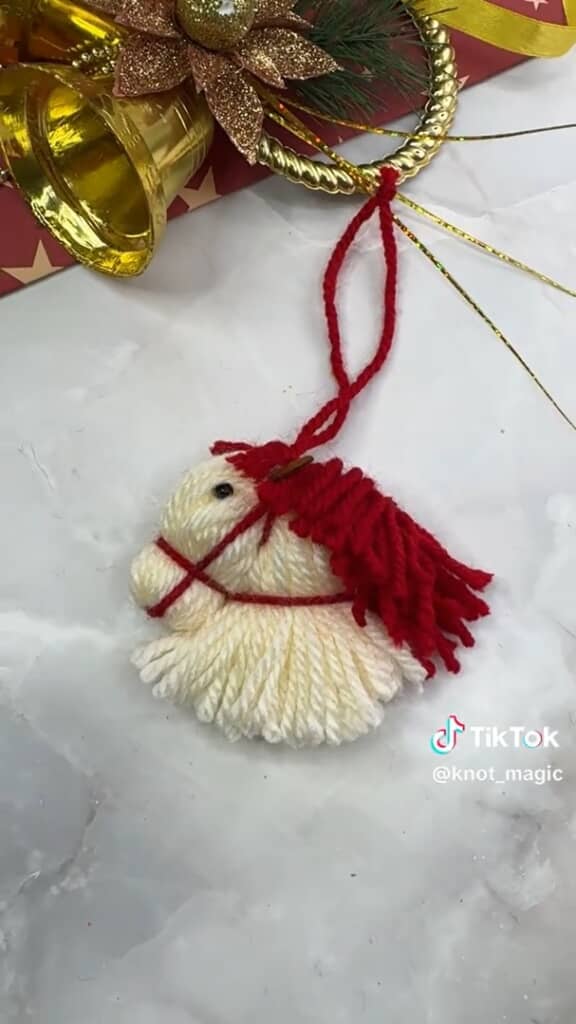 かわいらしい“馬”が完成