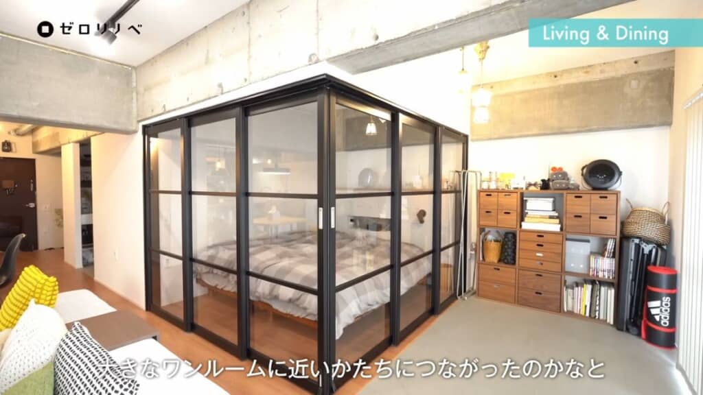 ガラスの室内窓で開放感がアップ