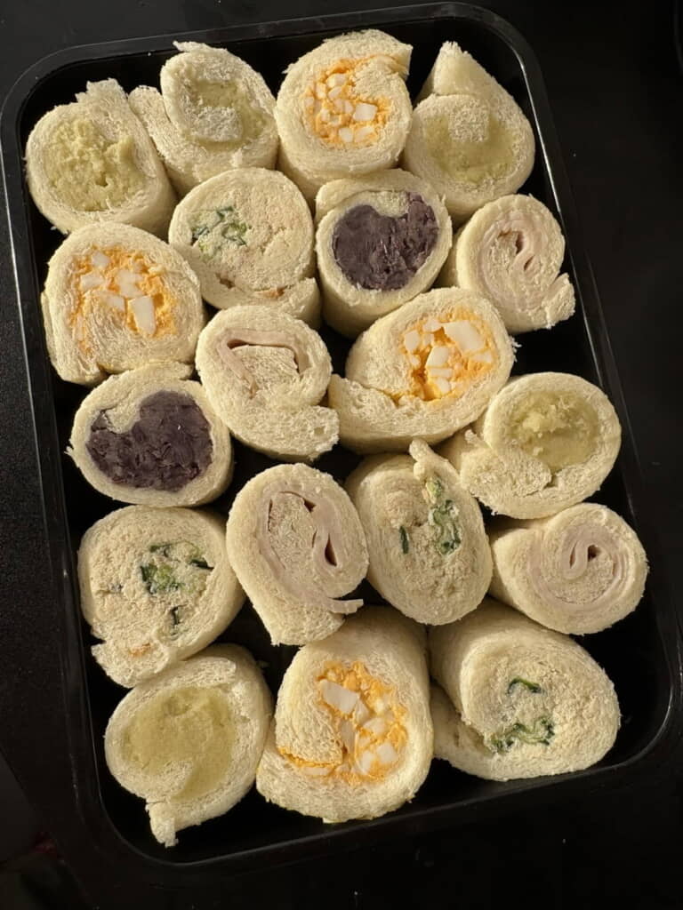 くるっと丸めたサンドイッチ！