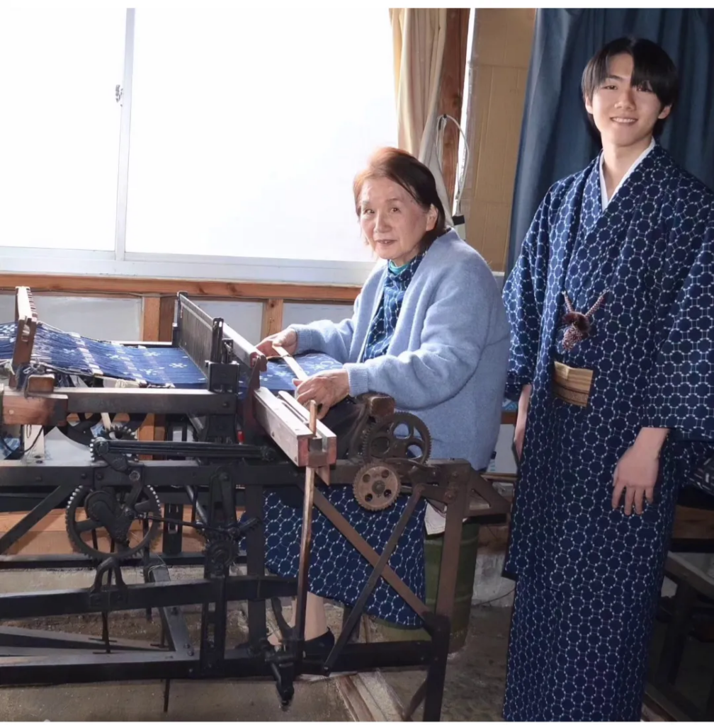 おばあさんもうれしそうですね