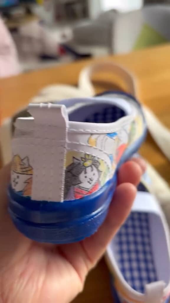 かかとにもにゃんこ