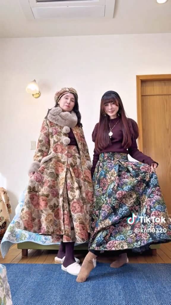 素敵な母娘コーデ