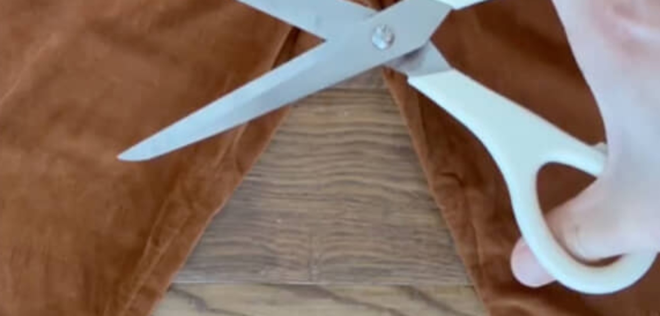 捨てられない思い出のズボン、切って縫い合わせると……「すっごーーい」「一目惚れ」　まさかの便利アイテム完成に「欲しいです！」（1/3） | ハンドメイド ねとらぼ