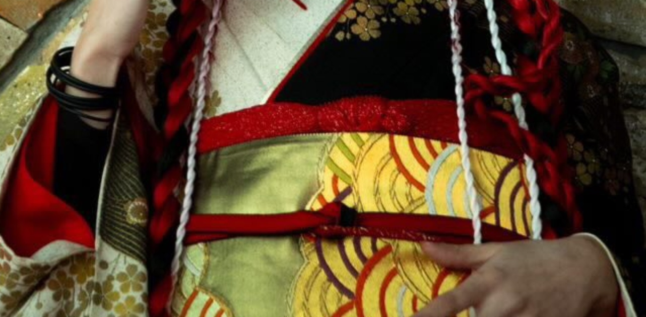 【成人式】「あたしの好きが詰め込まれた最高の作品です」→目を奪われる振袖姿に「ヤバっ！！カッコよ！！」「憧れます」（1/3） | ライフスタイル ねとらぼ