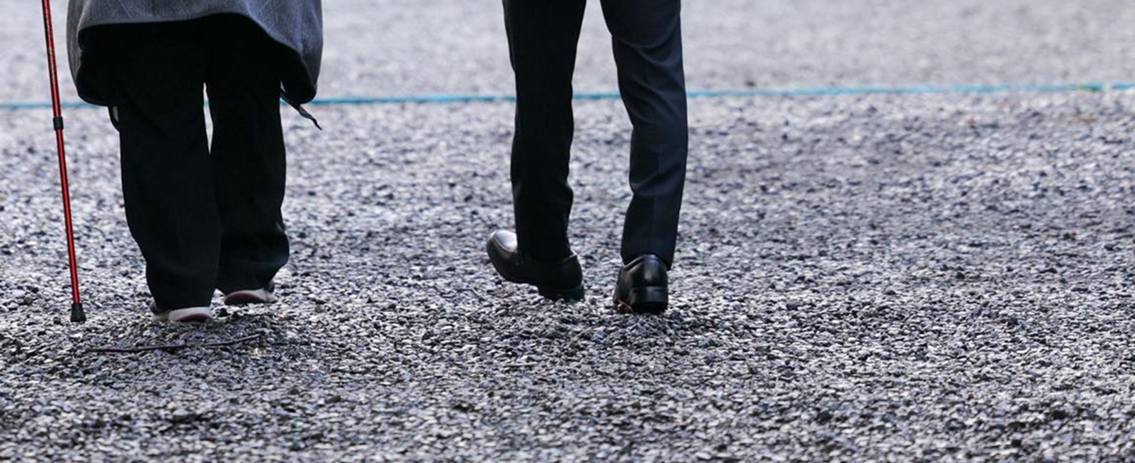 息子の成人式の朝、母が息子をふと見ると……　まさかの姿に「死ぬほどかっこいい」「なんなんこのスーパーショットは!!」（1/3） | ライフスタイル ねとらぼ