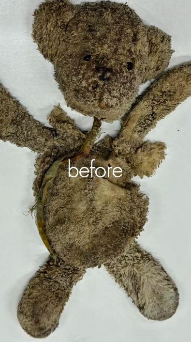 他店で修復を断られたクマのぬいぐるみ
