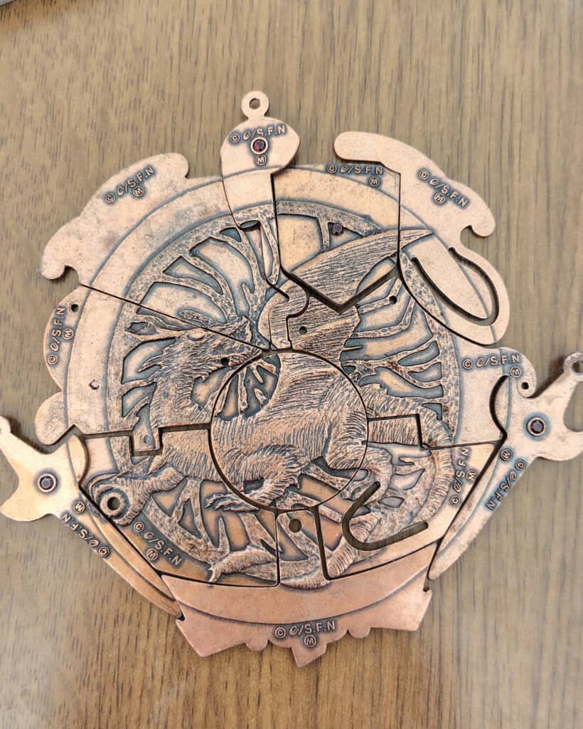 裏側も楽しめる良い造形