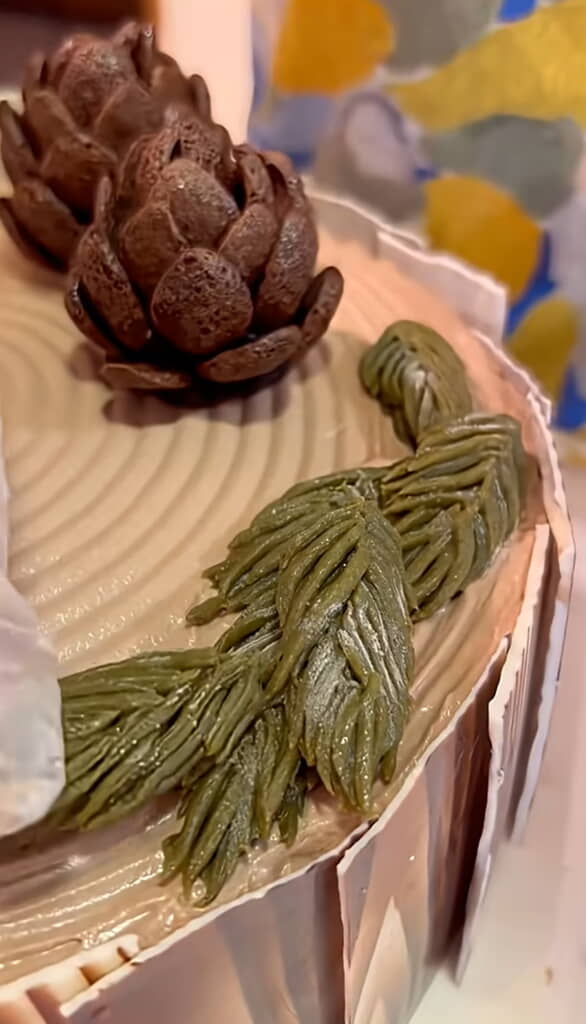 葉っぱでグリーンをプラス