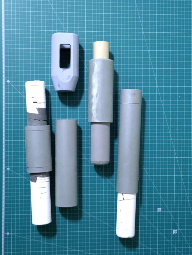 紙管や塩化ビニル管を加工