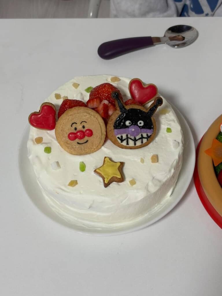 見た目もこだわった誕生日ケーキ