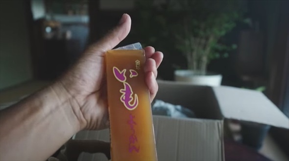 「母のイチオシ」段ボール