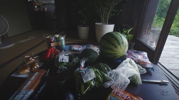 「母のイチオシ」段ボール