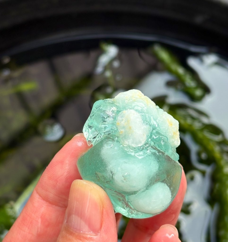 シーグラスを別アングルから撮った写真