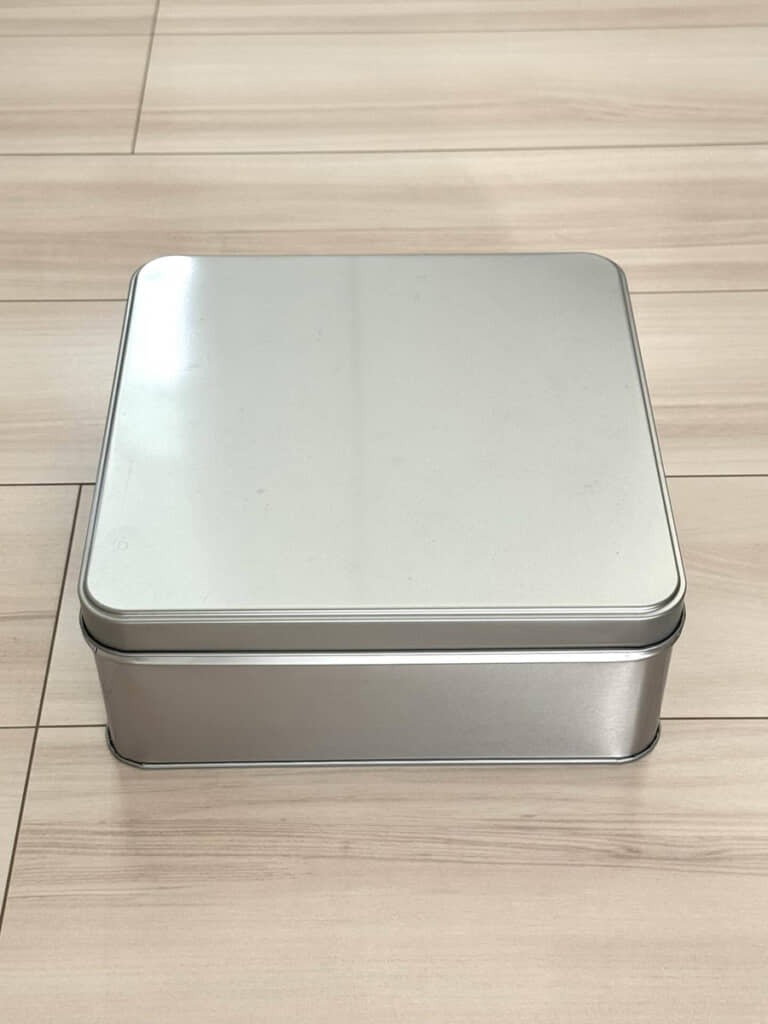 使いでのありそうな大きな缶の由来は？