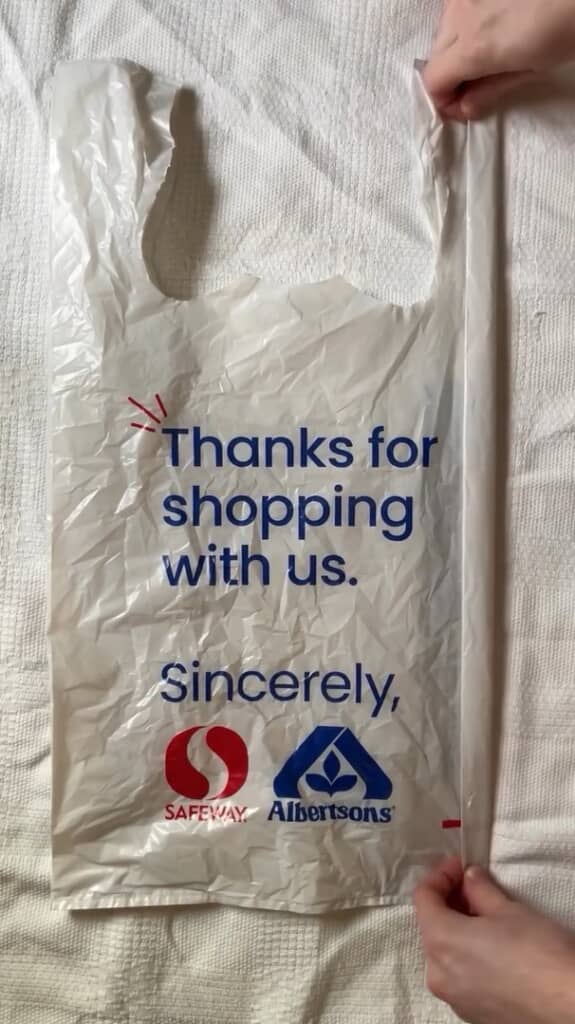 折りたたみます