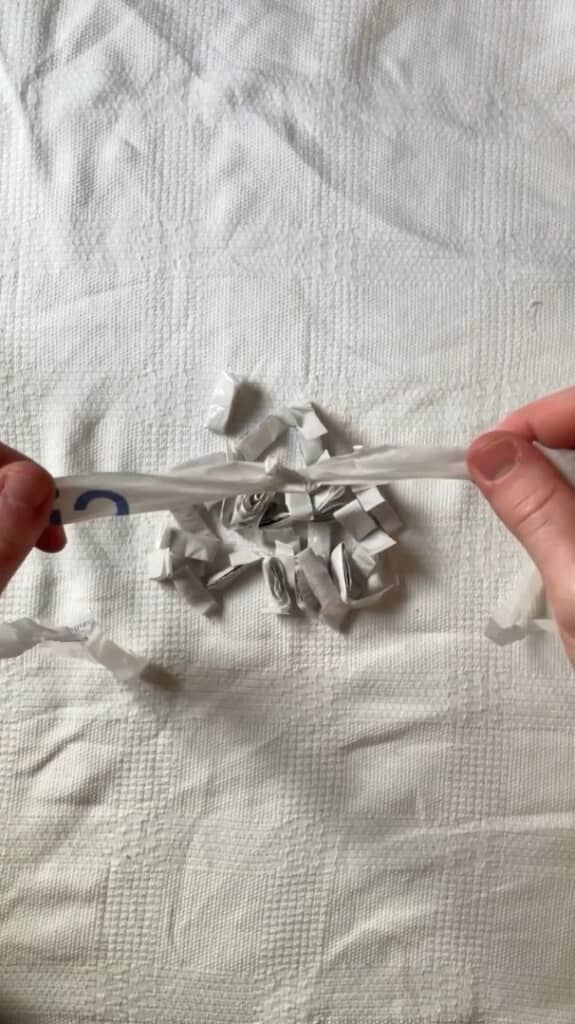 結び合わせます