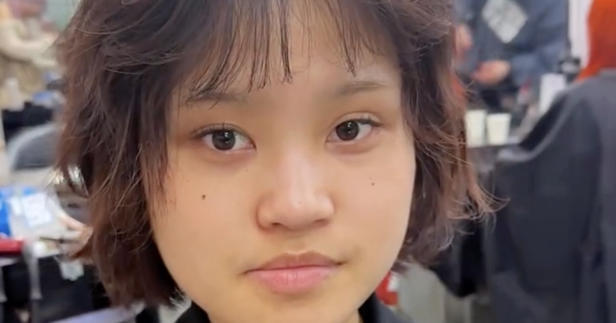 成人式に参加するか悩んでいた女性→美容師に「被らないヘアアレンジ」を頼んだら……　まさかの大変身に「感動しました！」「天才すぎる」（1/2） | 美容 ねとらぼ