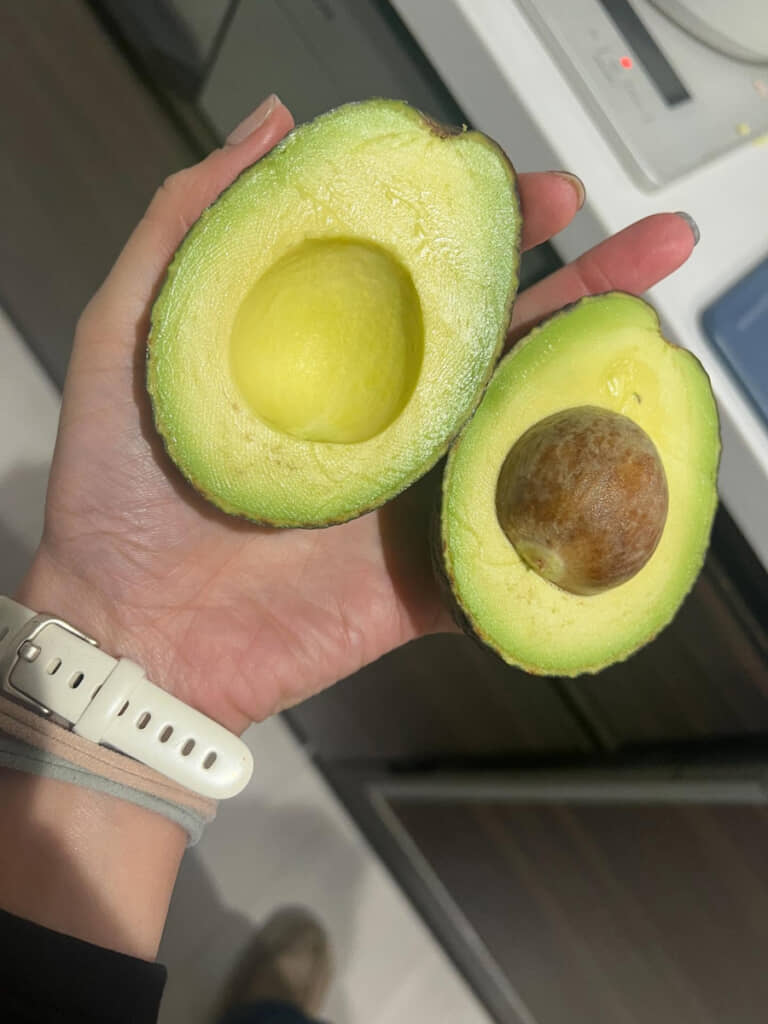 程良く熟して食べ頃のアボカド！　これ選べるのはもはや才能かも