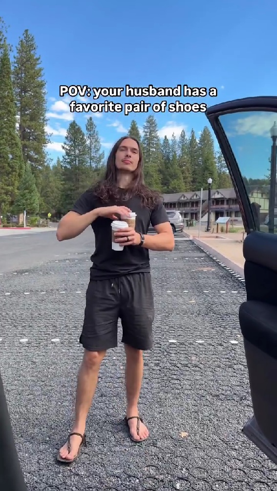 晴れの日ももちろんサンダル