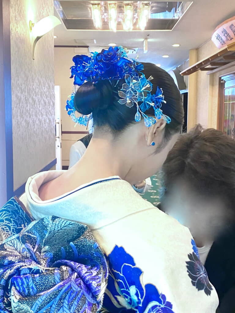 メルカリでオーダーした髪飾りがすてき