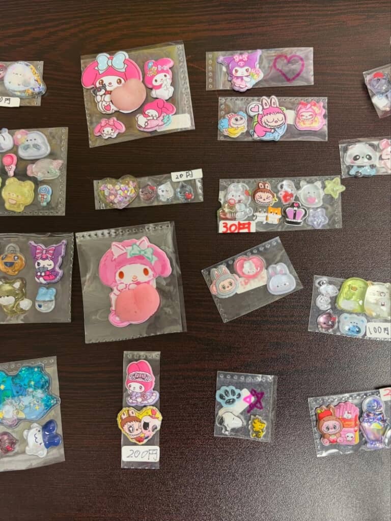 細かくシールを分けて値付けしてくれています