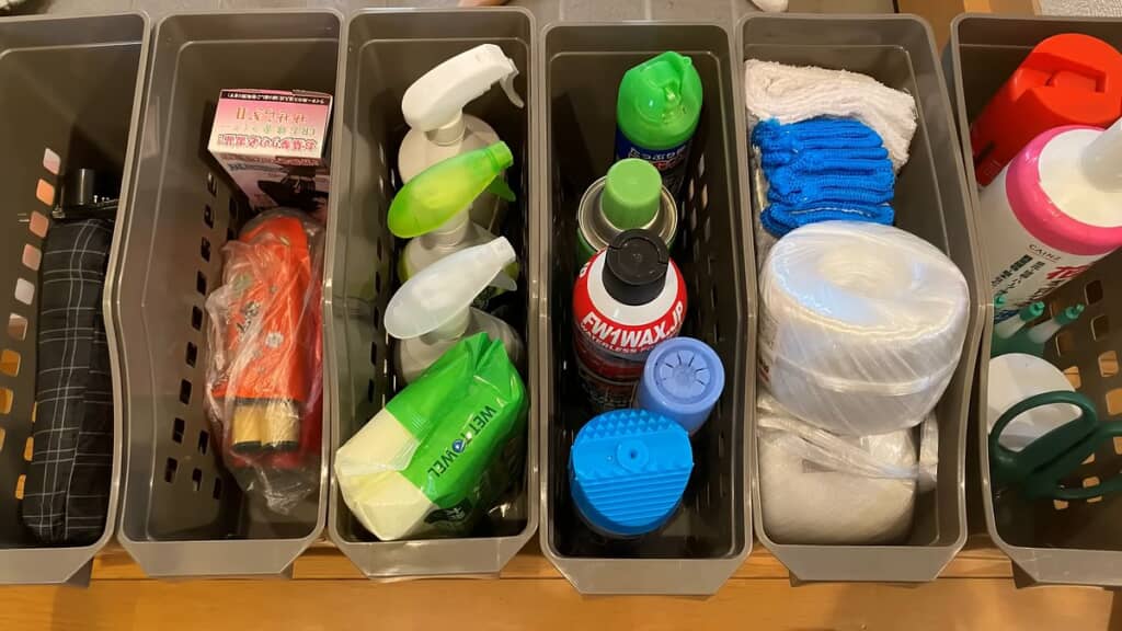 捨て活中に整理した掃除道具