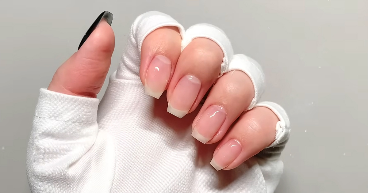 「えげつない美しさ！」ネイリストが手がけた“宝石のような輝きネイル”に「めっちゃ綺麗」「次これにします！」（1/3） | 美容 ねとらぼ