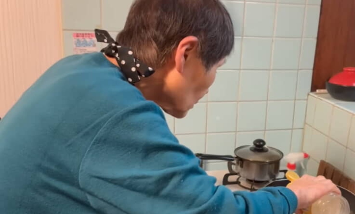 83歳おばあちゃんが孫のために作る夕食は……　思いが詰まった最高の食卓に「見習いたい」「やさしさあります」（1/3） | ライフスタイル ねとらぼ