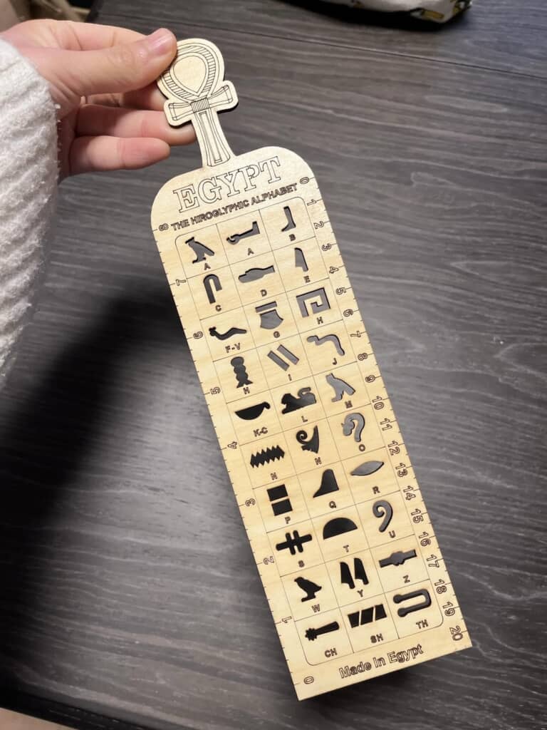 元義父母からもらったエジプト土産（画像提供：えりさん／@stella_unfold）