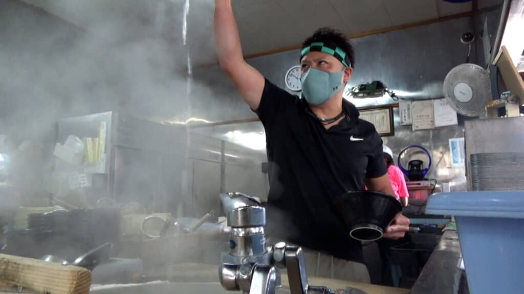 「百姓うどん」店主の岩切さん（画像提供：中京テレビ）