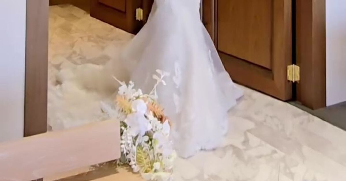 51歳女性がソロウェディングを挙げたら……　「ソロなのが不思議なくらい」驚きの花嫁姿に「鳥肌たちました」「女優さんみたい」 | ライフスタイル ねとらぼ
