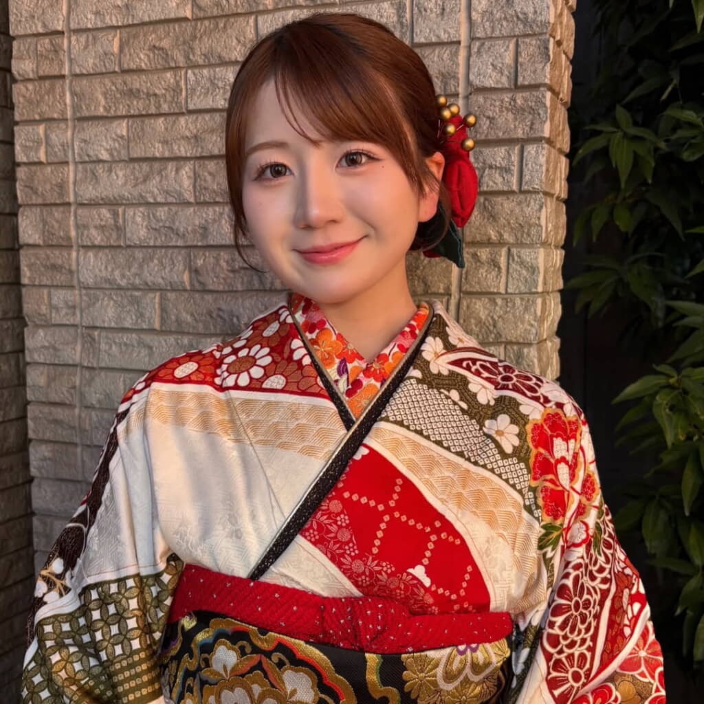 お姉さんの振袖で成人式へ
