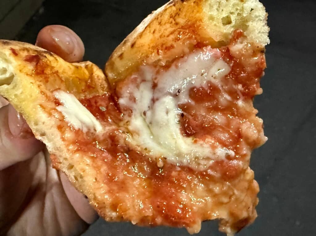 とろーりチーズがおいしそう……!!