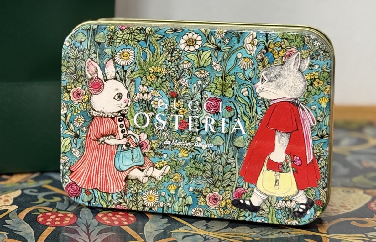 GUCCI（グッチ）で9990円のクッキー缶を購入→開けると……「うわぁ」　ときめきが止まらぬ中身に「素敵過ぎます」「欲しい」（1/3） | ライフスタイル ねとらぼ