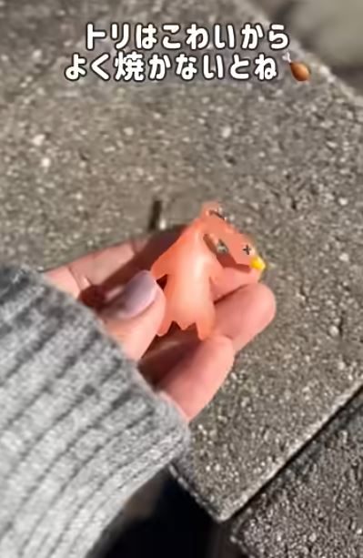 腹の部分は白くて生焼け状態に