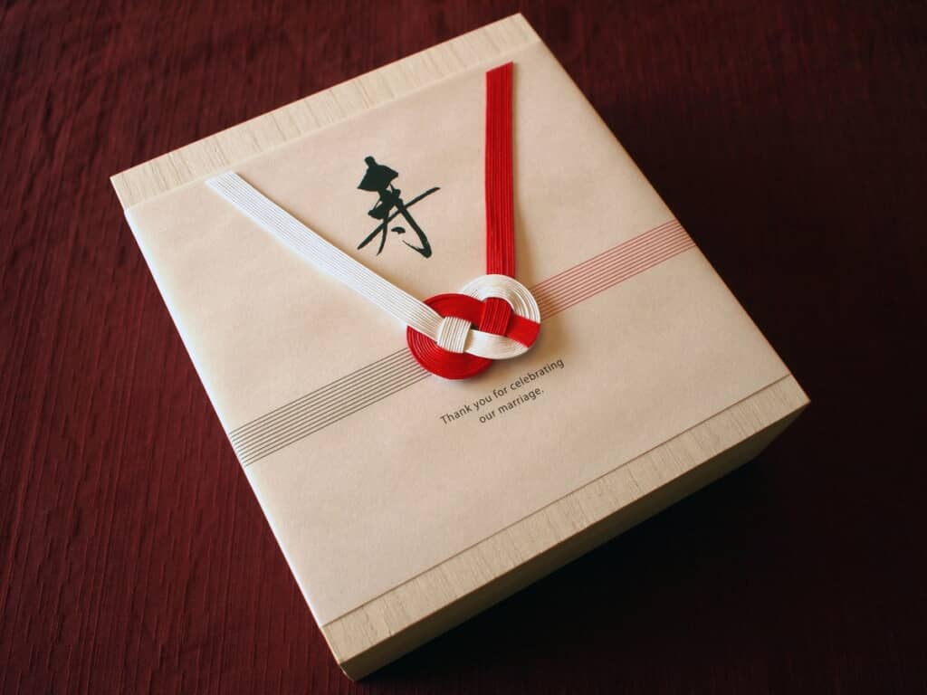 結婚式でもらった引き出物とは？（イメージ画像／出典：PIXTA）