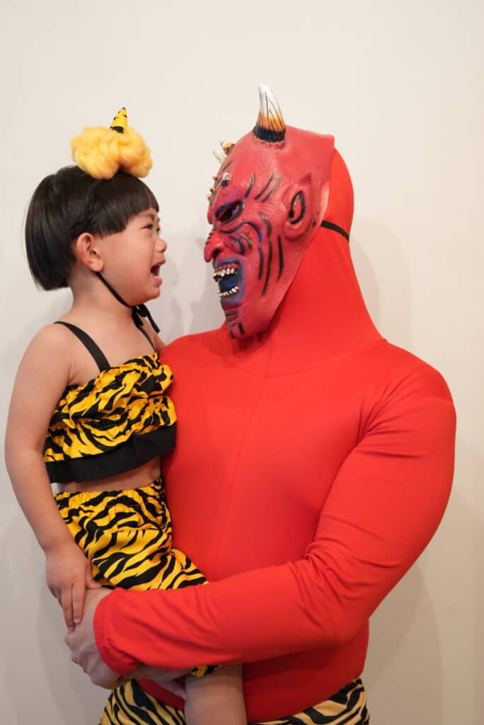 見つめ合うふたり……