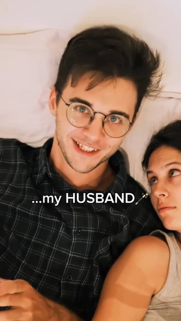 夫・アンドリューさんはハリー・ポッターそっくり！