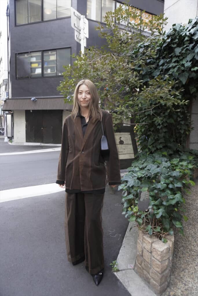 オシャレなママの卒業式コーデ