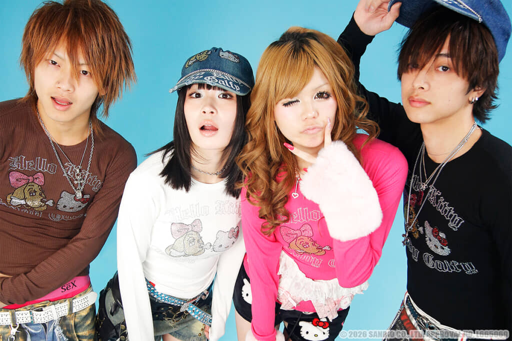 「CANDY GALFY」×「ハローキティ」のコラボアイテム