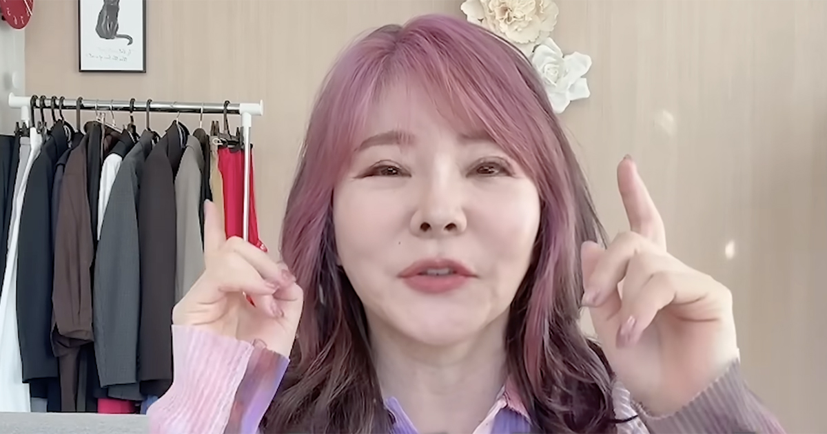 62歳・62キロ女性、ユニクロの定番フリースを着たら……「こんなに変わるなんて」　驚きのコーデに「引っ張り出してきて着てみよ」（1/2） | 女性 ねとらぼ