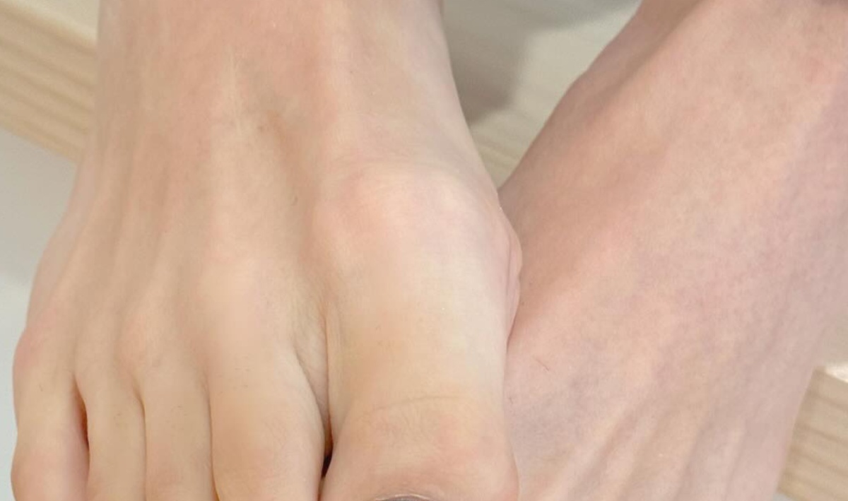 妻がネイルの練習をするため、夫にモデルを頼んだら…… 現在のまさかの足先に「え、がちきれい…」「羨ましすぎる」(1/3) | ライフスタイル ねとらぼ