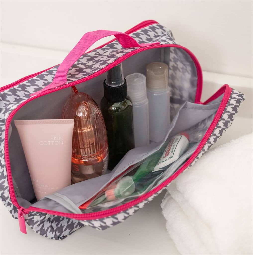 メイク用品を収納した例