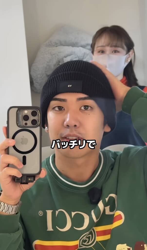 整った眉の自撮りショット