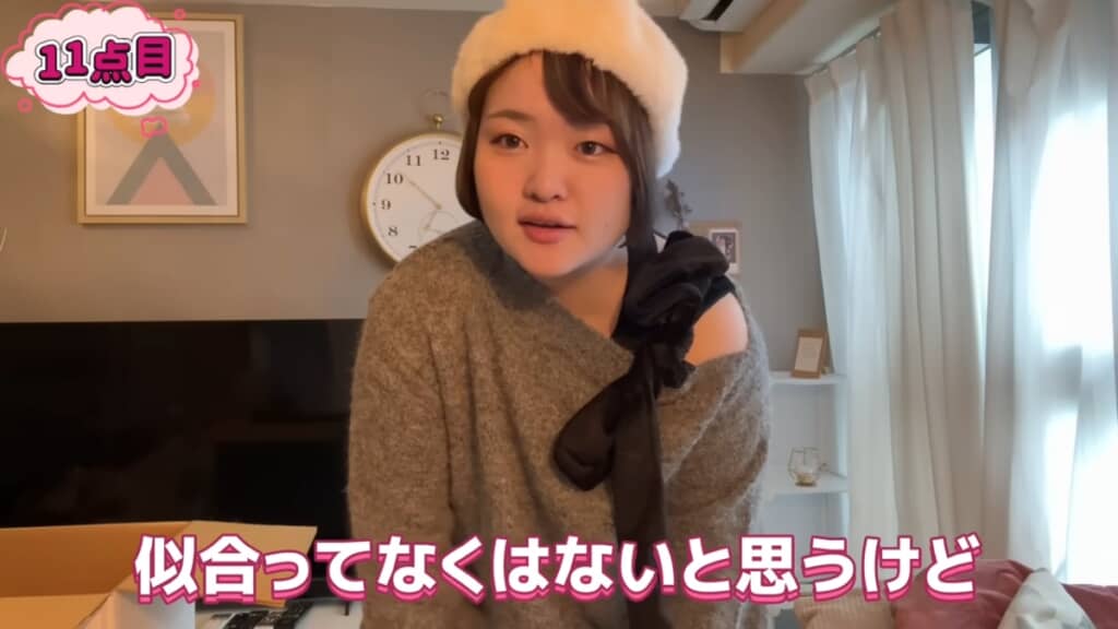 白いベレー帽がとってもよく似合います