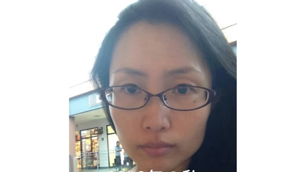 20代から白髪に悩んできた女性→43歳で白髪染めをやめ、1年半後……「ステキ」　“現在の姿”に「私もやめました」「きれいな色ですね」（1/2） | 美容 ねとらぼ