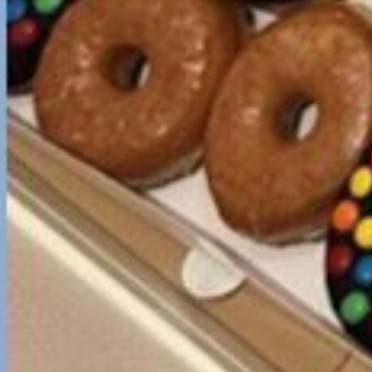 「パパが酔っぱらって一生分のドーナツ買ってきた」→衝撃の光景に「疑ってごめんなさい」「どうするのこれw」と99万表示 | ライフスタイル ねとらぼ