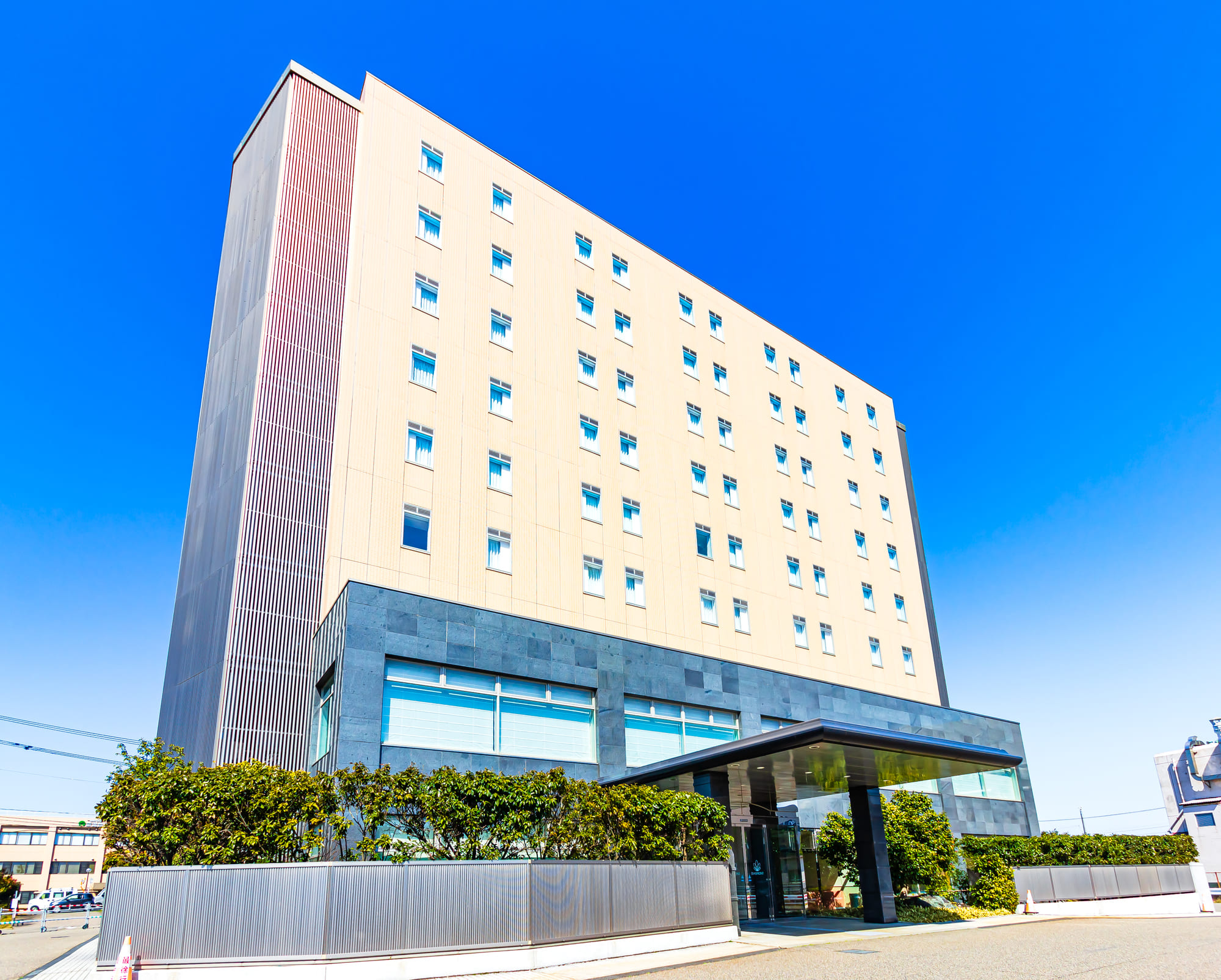 あなたが好きな「ビジネスホテル」は？　3チェーンを紹介 | ライフスタイル ねとらぼ